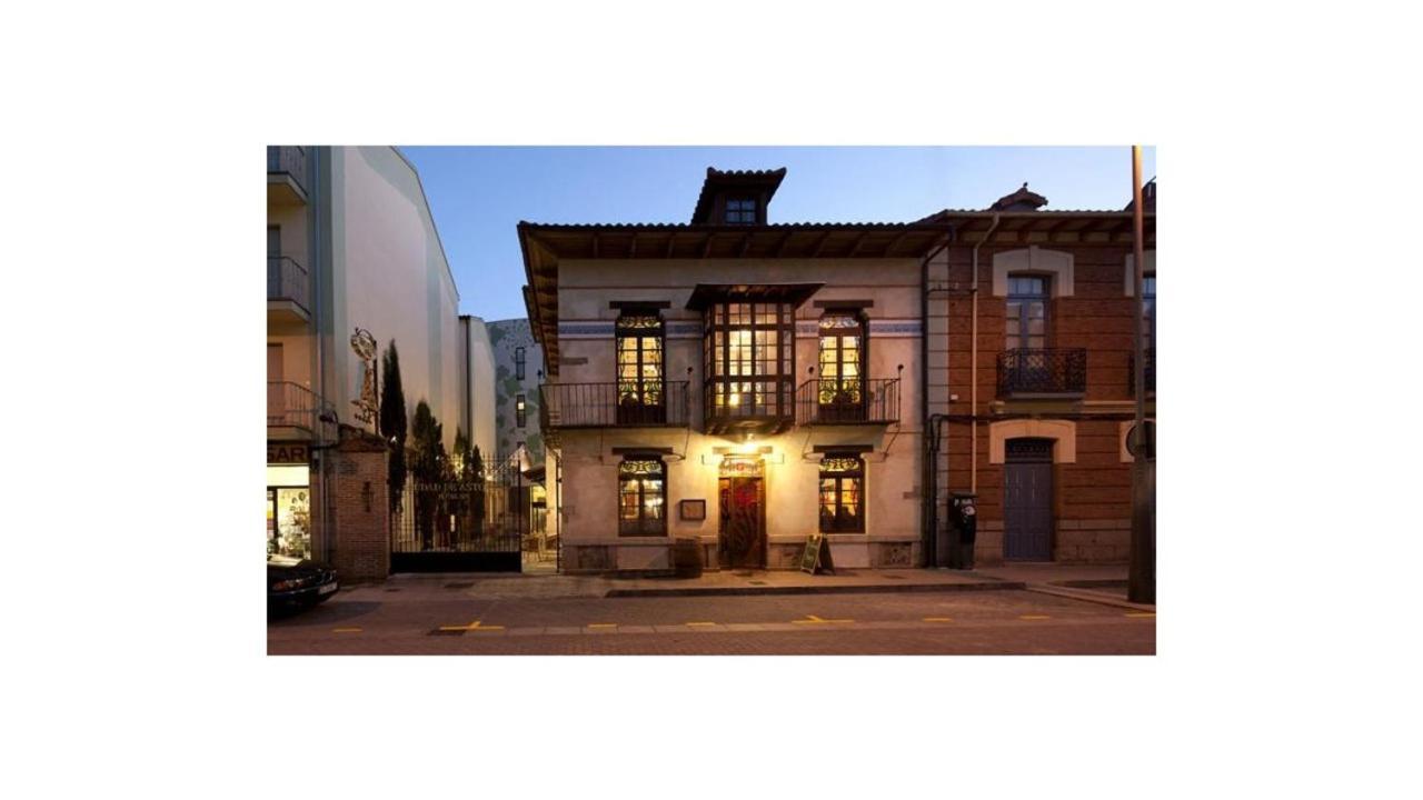U-Hotel Spa Ciudad De Astorga Bagian luar foto