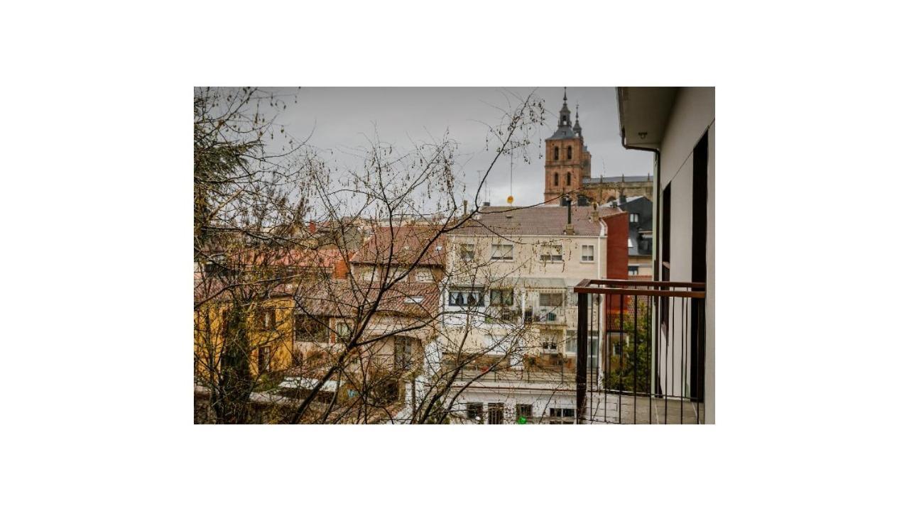 U-Hotel Spa Ciudad De Astorga Bagian luar foto
