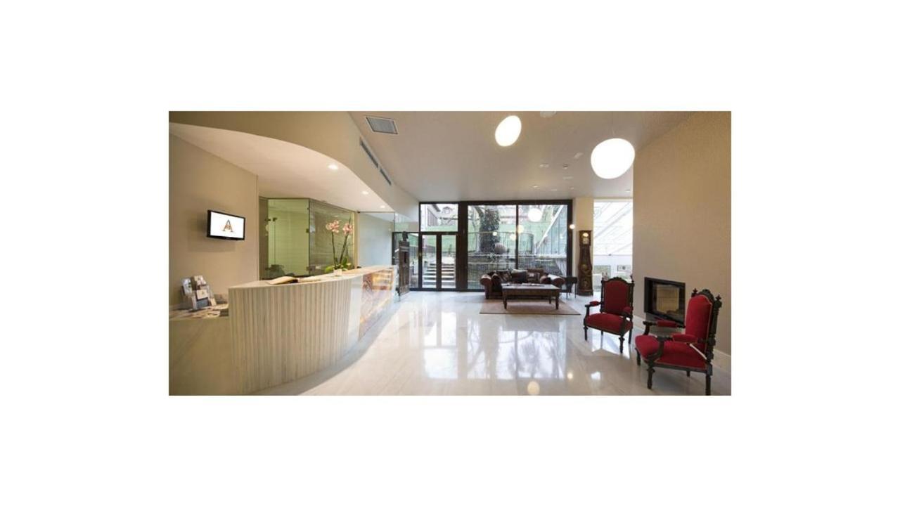 U-Hotel Spa Ciudad De Astorga Bagian luar foto