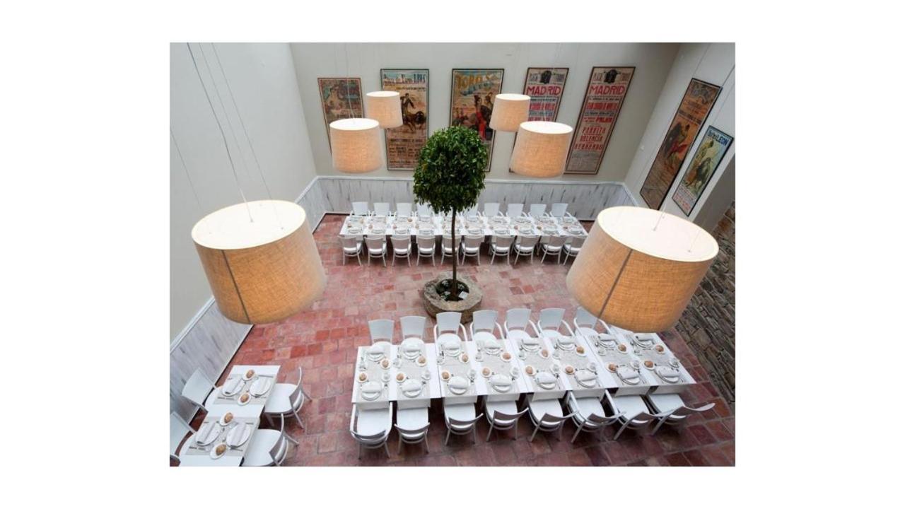 U-Hotel Spa Ciudad De Astorga Bagian luar foto