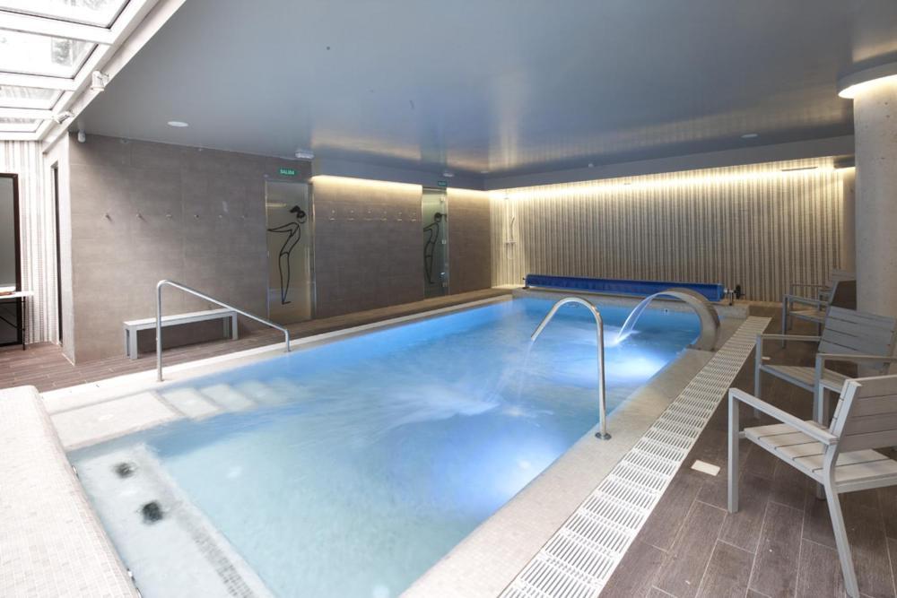 U-Hotel Spa Ciudad De Astorga Bagian luar foto